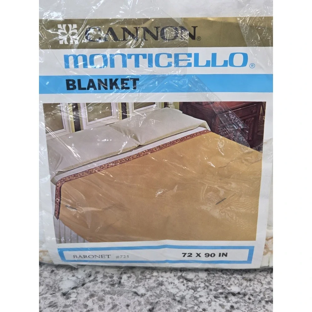 VTG Cannon Monticello Blanket 72